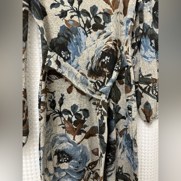 Suzy Shier print dress with waist tie - Picture 5 of 5